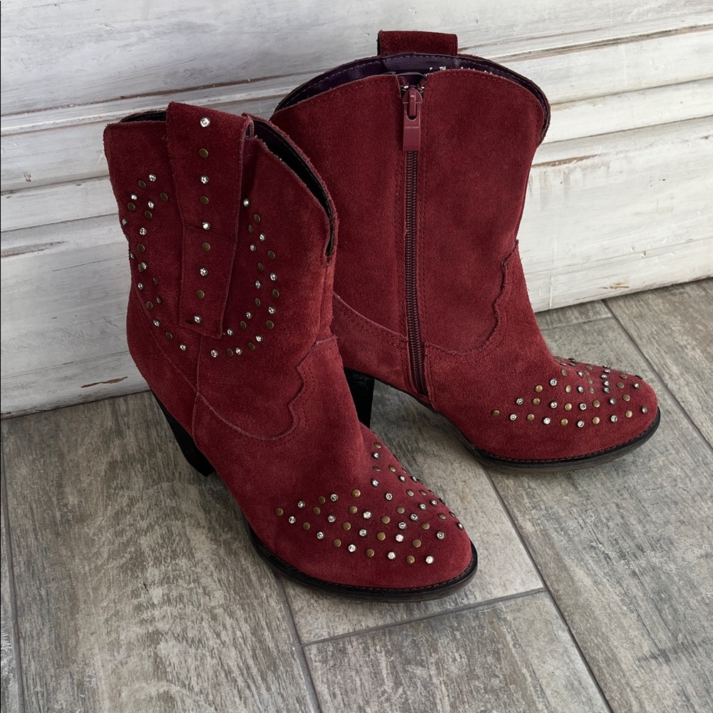 Grazie Red Suede Studded Heeled Boots